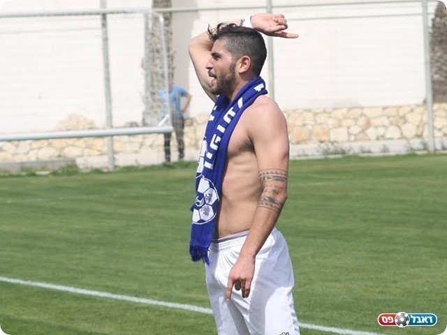 תום דן. מעניין לראות אותו משתלב בצעירי כפר כנא (מיכה פישנזון)